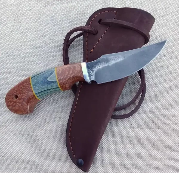 1095 Carbon steel hunting and camping knife