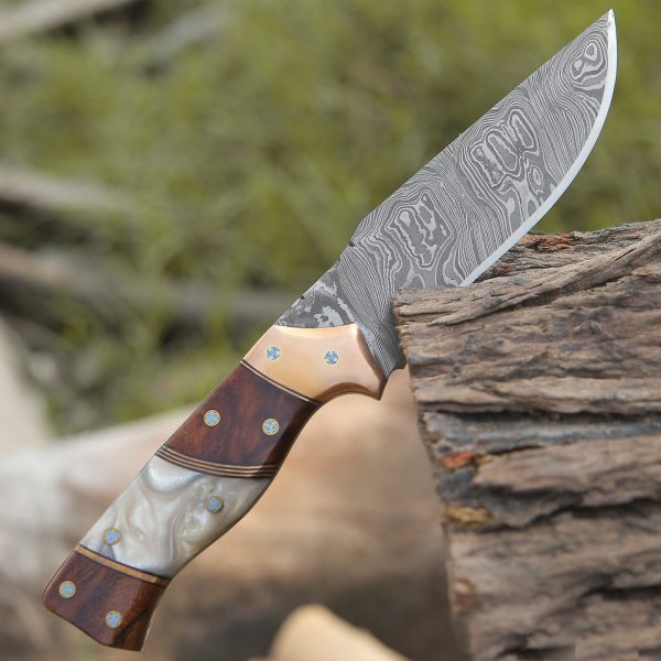 Damascus knife, hunting knife, survival knife, camping knife,